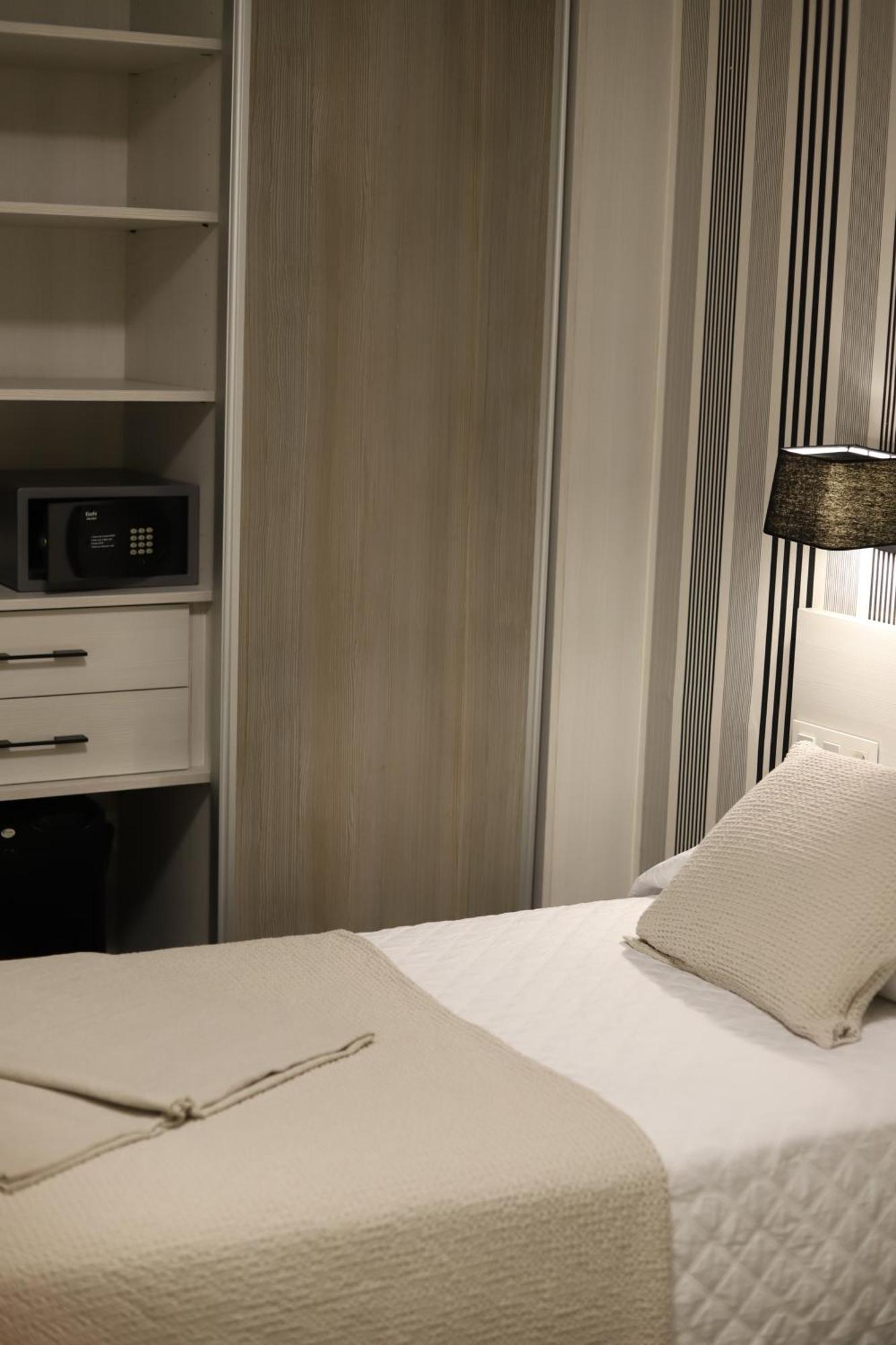 New Hotel Colon Mataró Eksteriør billede