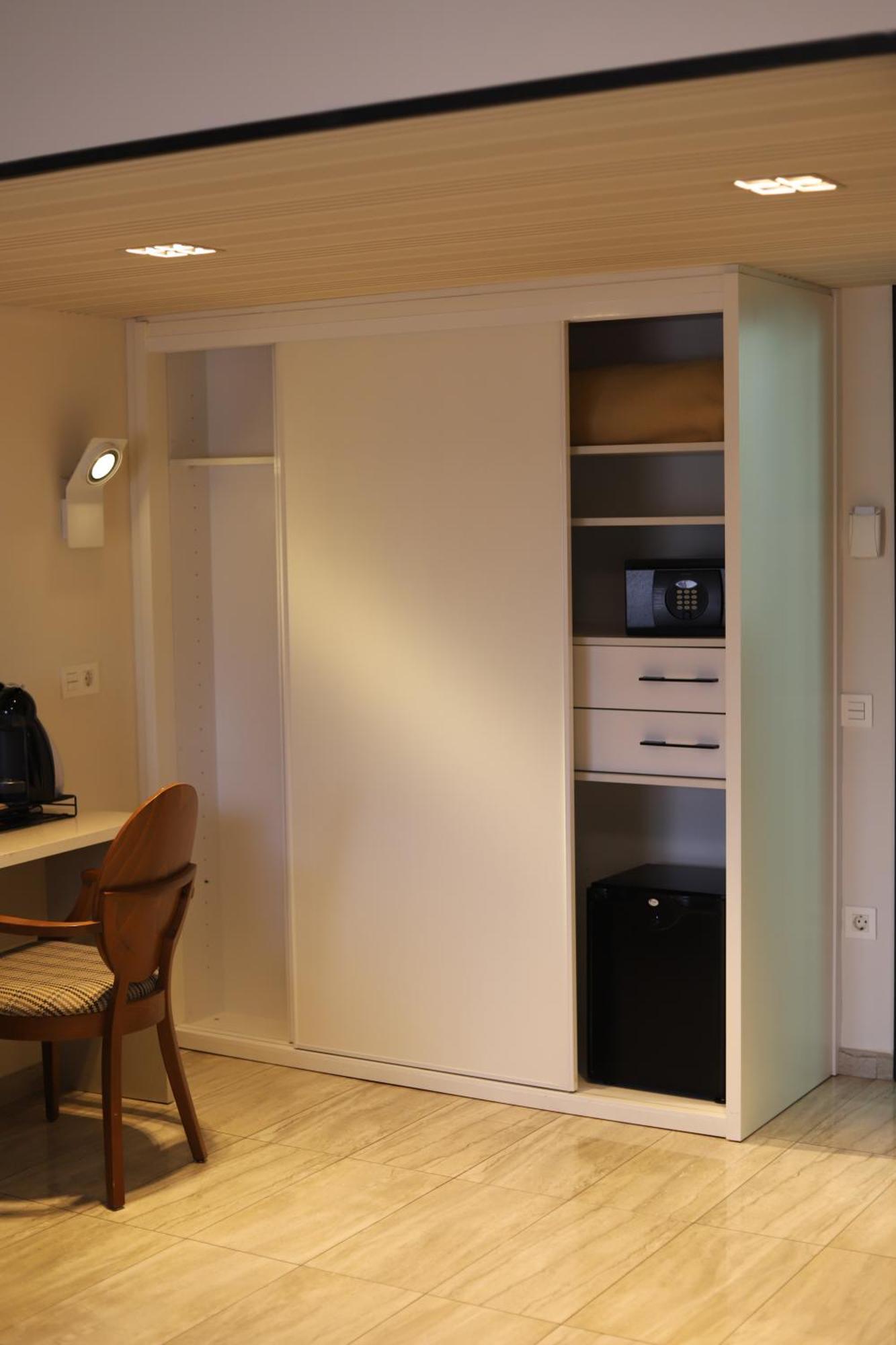 New Hotel Colon Mataró Eksteriør billede